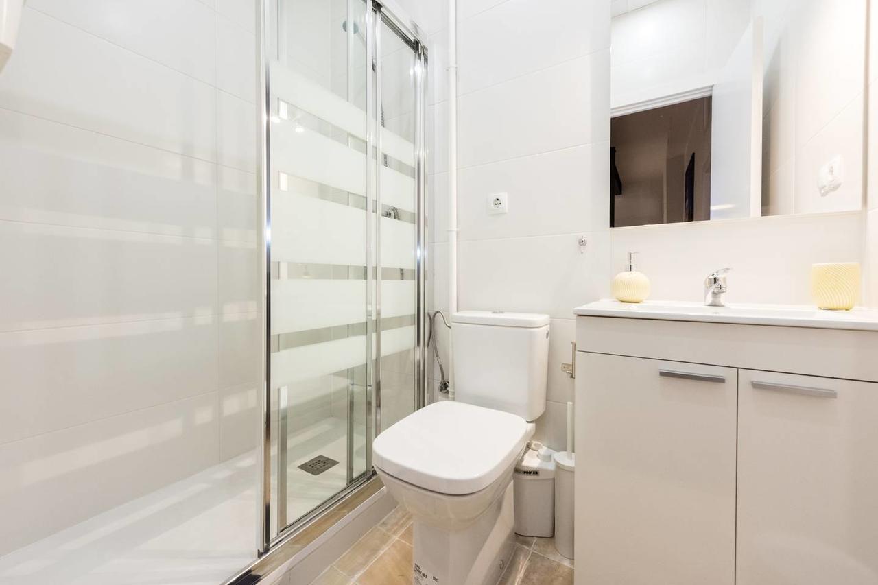 M&F Gran Via 3 Hab Apartment Madrid Ngoại thất bức ảnh
